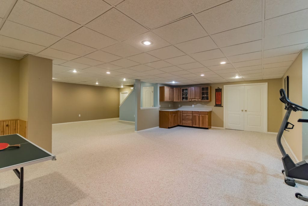 704 Nicole Rd