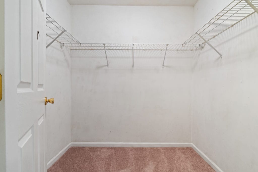 Walk in Closet