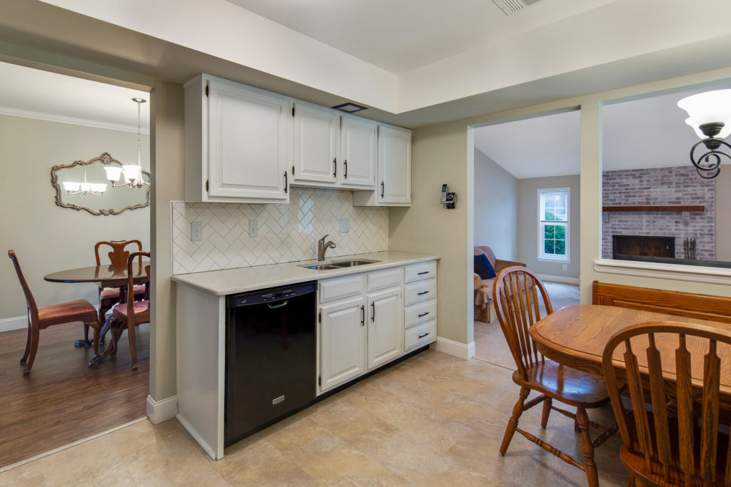 Kitchen at 106 karen court