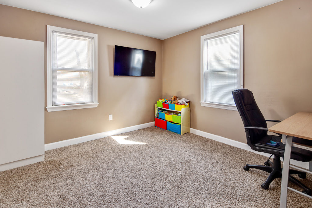 First floor bedroom or bonus room