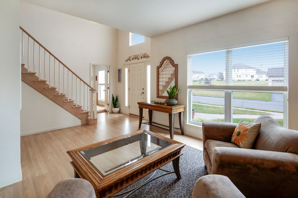Foyer from the Living room 25 Turtle Creek Drive