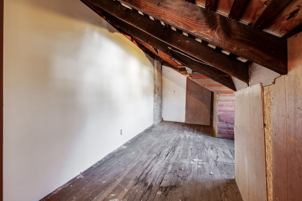 The attic of 3815 Union Ave