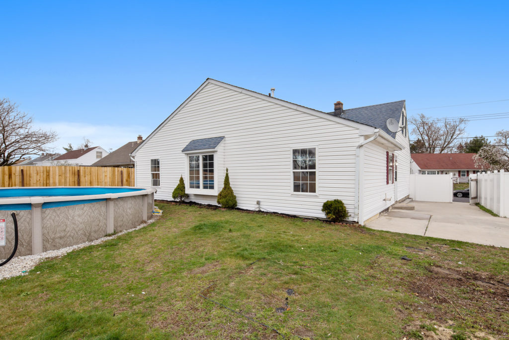 back yard of 470 Dickinson