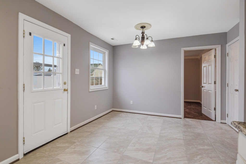 Kitchen of 470 Dickinson RD