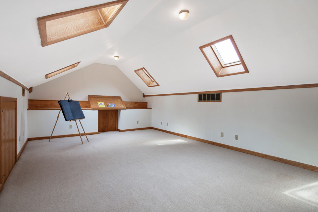 The third floor bonus room