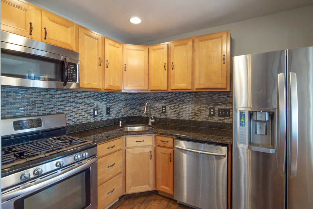 The kitchen of 666 Bridgeton Pike Mantua