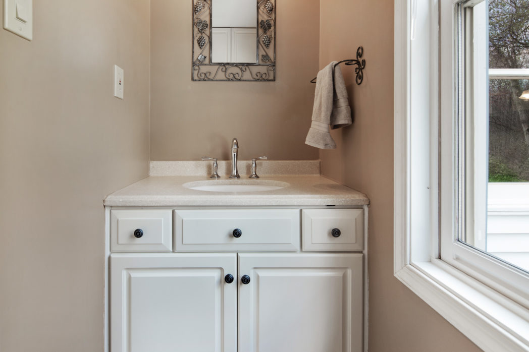 powder room