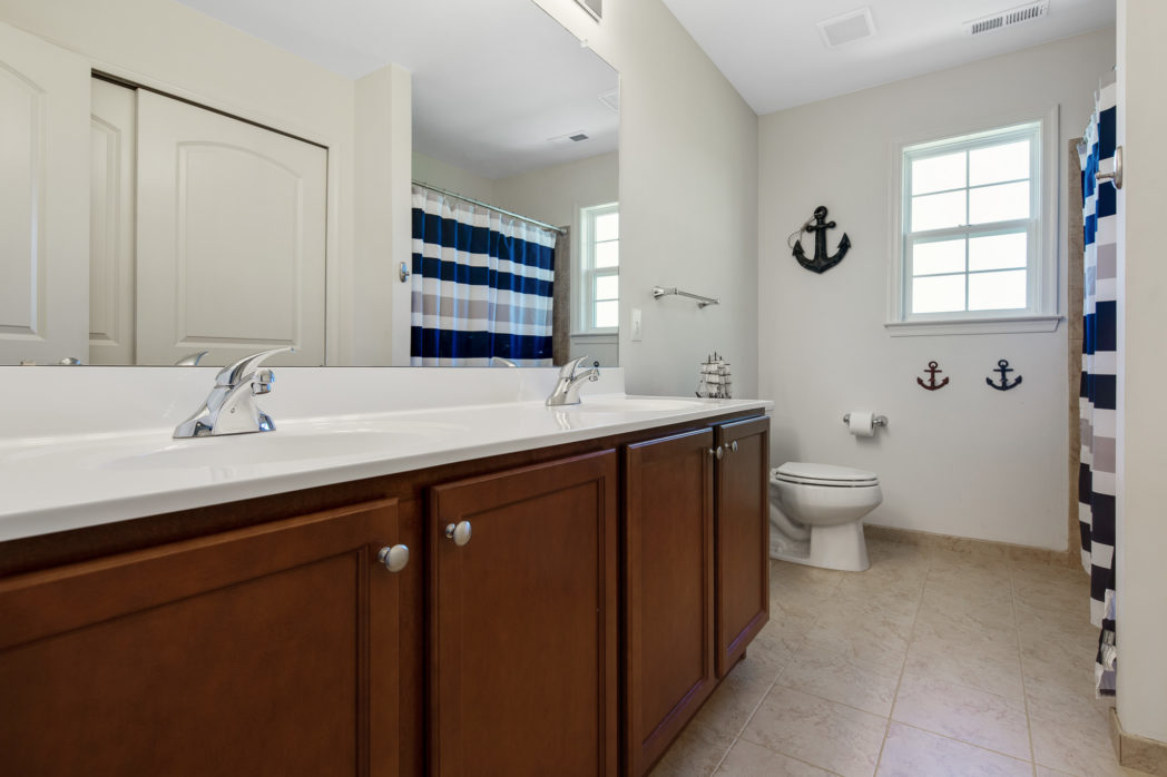 Hall Bathroom