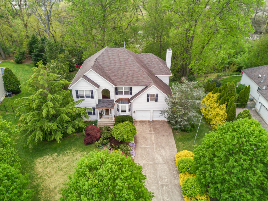 Amazing Luxury Home In Alyssa Drive Mount Royal, Nj