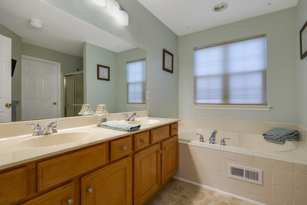 Master Bathroom at 21 Honeysuckle