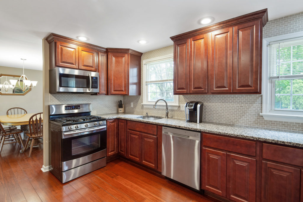 kitchen of 38 Pennsylvania Avenue Stratford