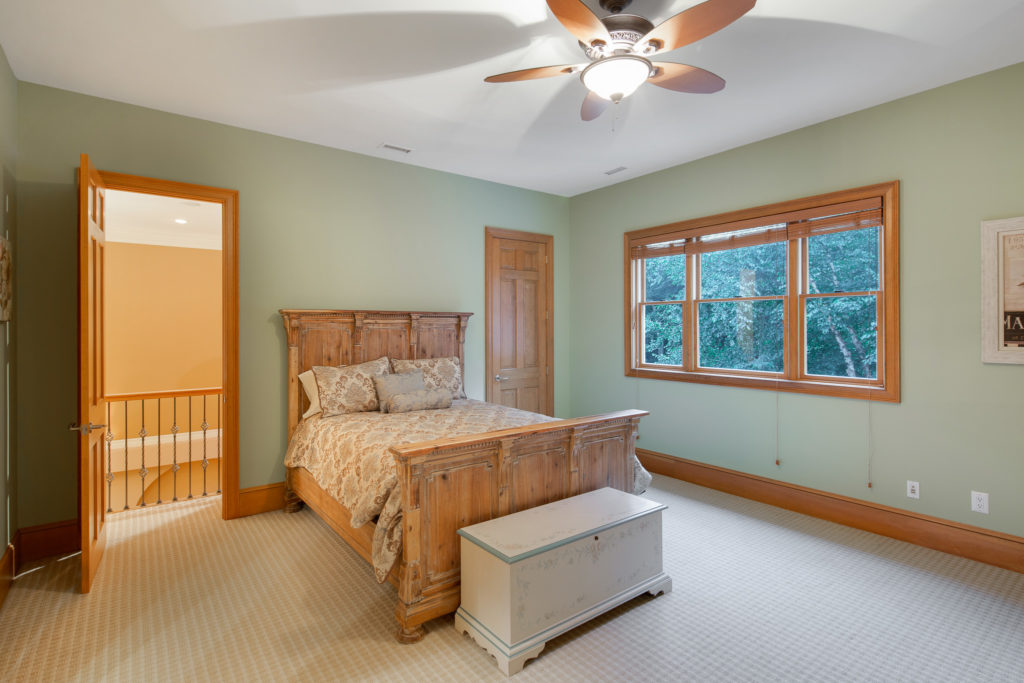 539 Shadowbrook Trail