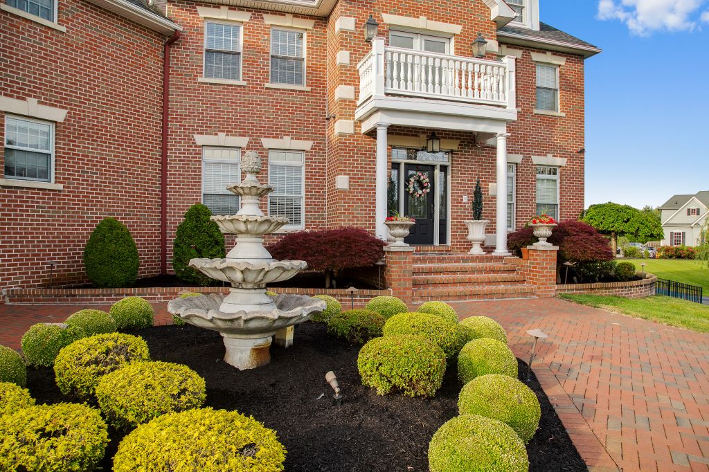11 Knights Court Mullica